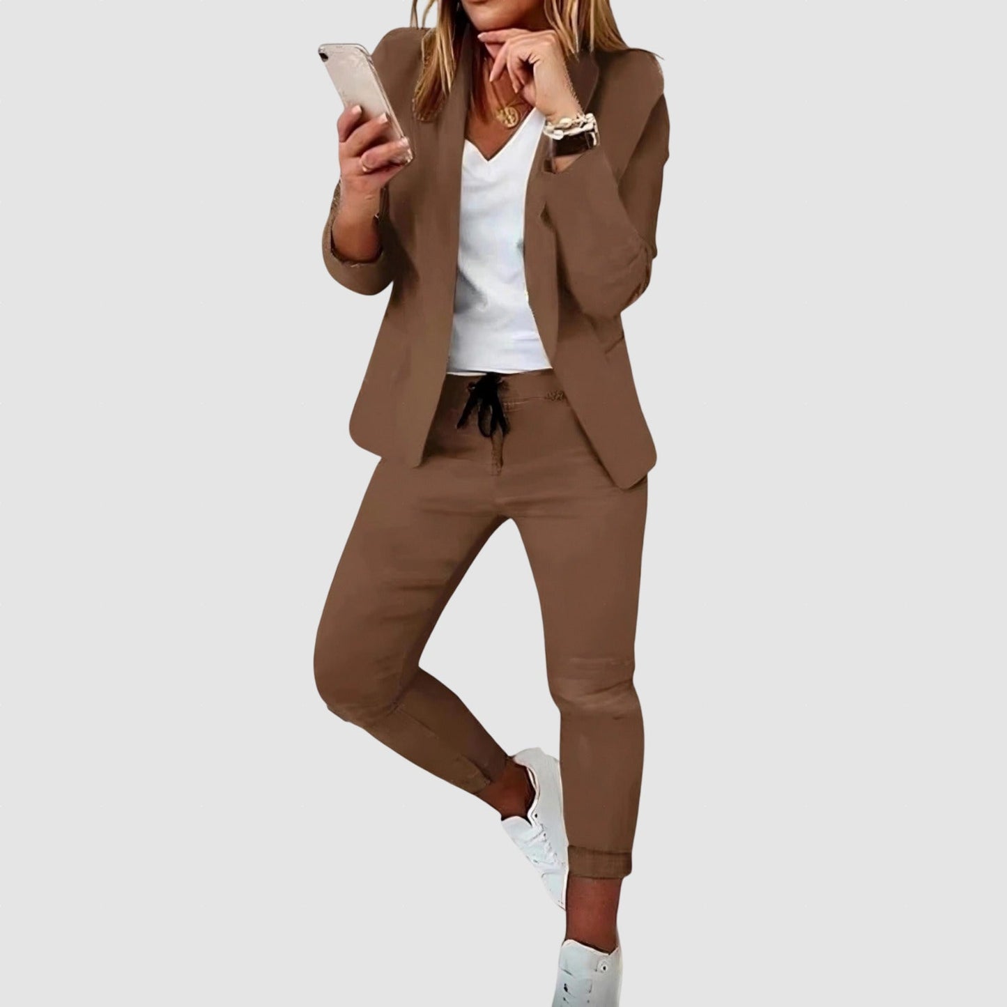 Women’s Blazer and Trousers Set in Polyester Blend for Winter